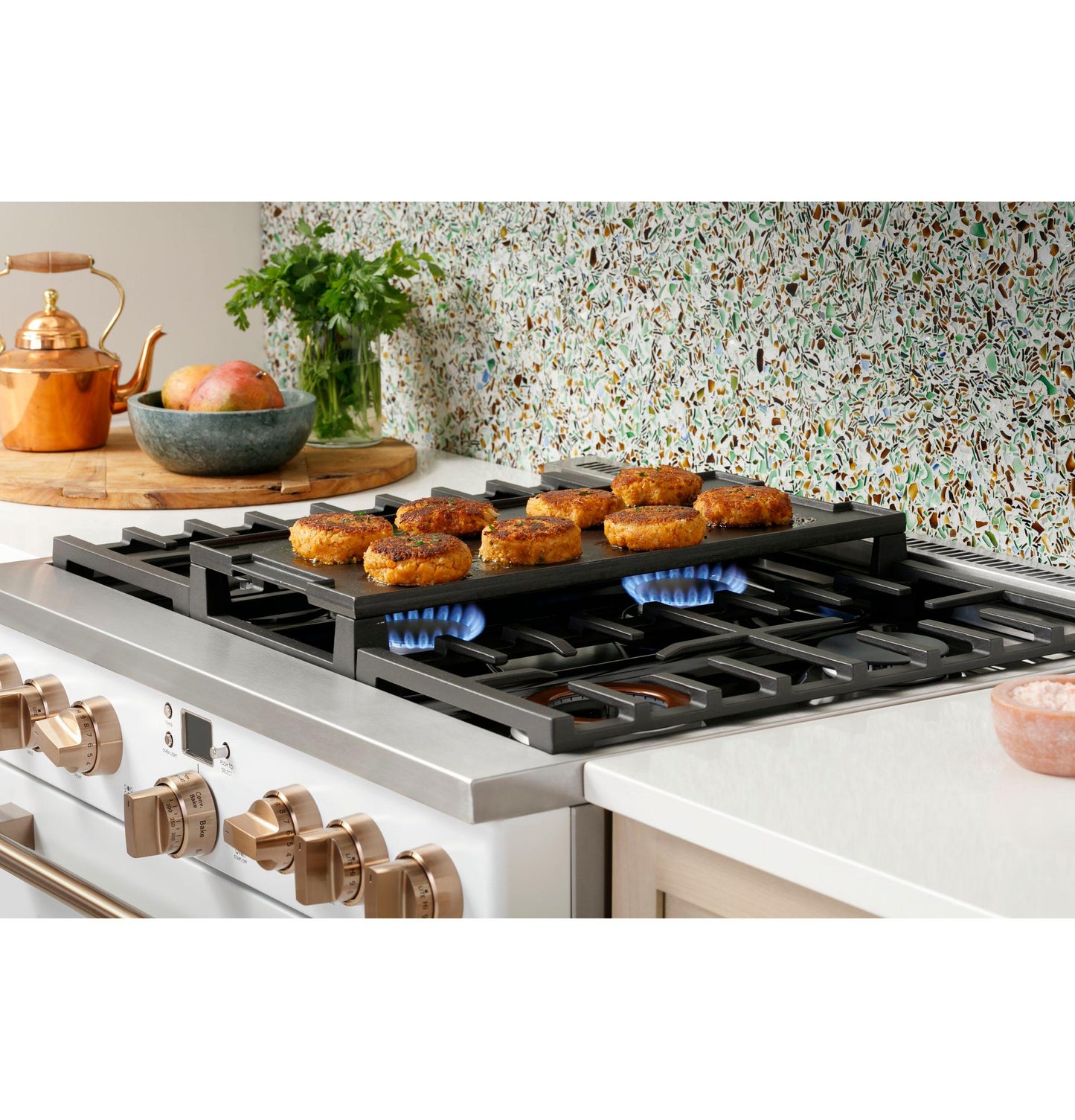 CAFE CGY366P4TW2 Cafe 36"" Smart All-gas Commercial-style Range With 6 Burners ...