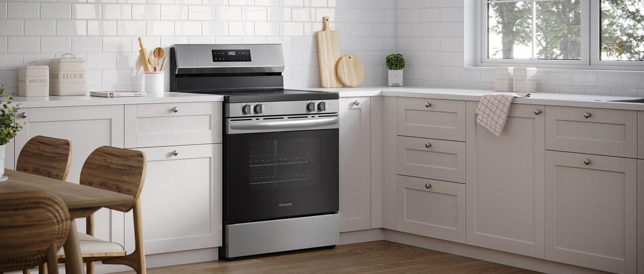 FRIGIDAIRE FCRE3062AS Frigidaire 30"" Electric Range With the Eventemp
