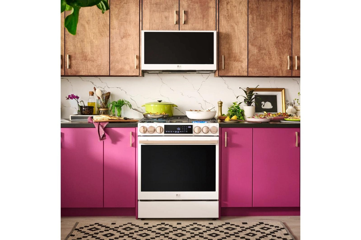LG LSGS6338N LG Studio 6.3 Cu. Ft. Instaview Gas Slide-in Range With Probake ...