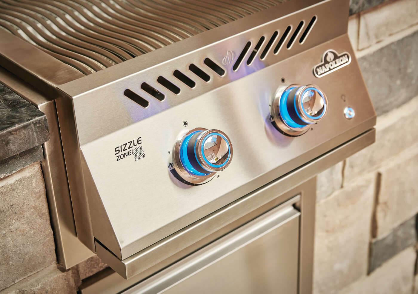 NAPOLEON BBQ BIB18IRNSS Built-in 700 Series Dual Infrared Burner With Stainless Steel COVER...