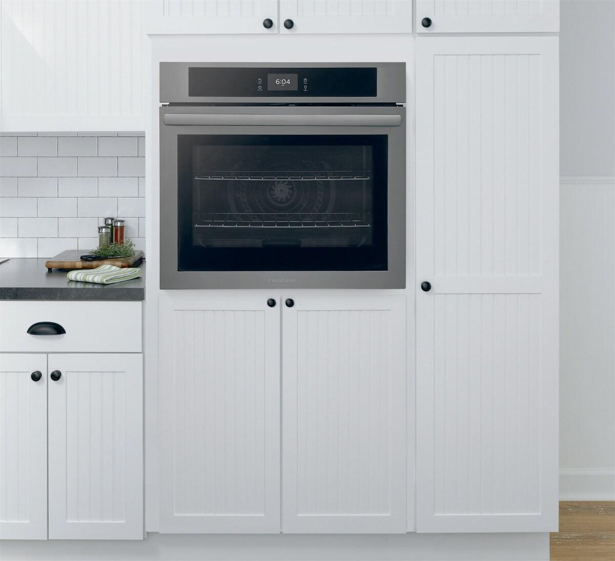 FRIGIDAIRE FCWS3027AD Frigidaire 30'' Single Electric Wall Oven With Fan Convection