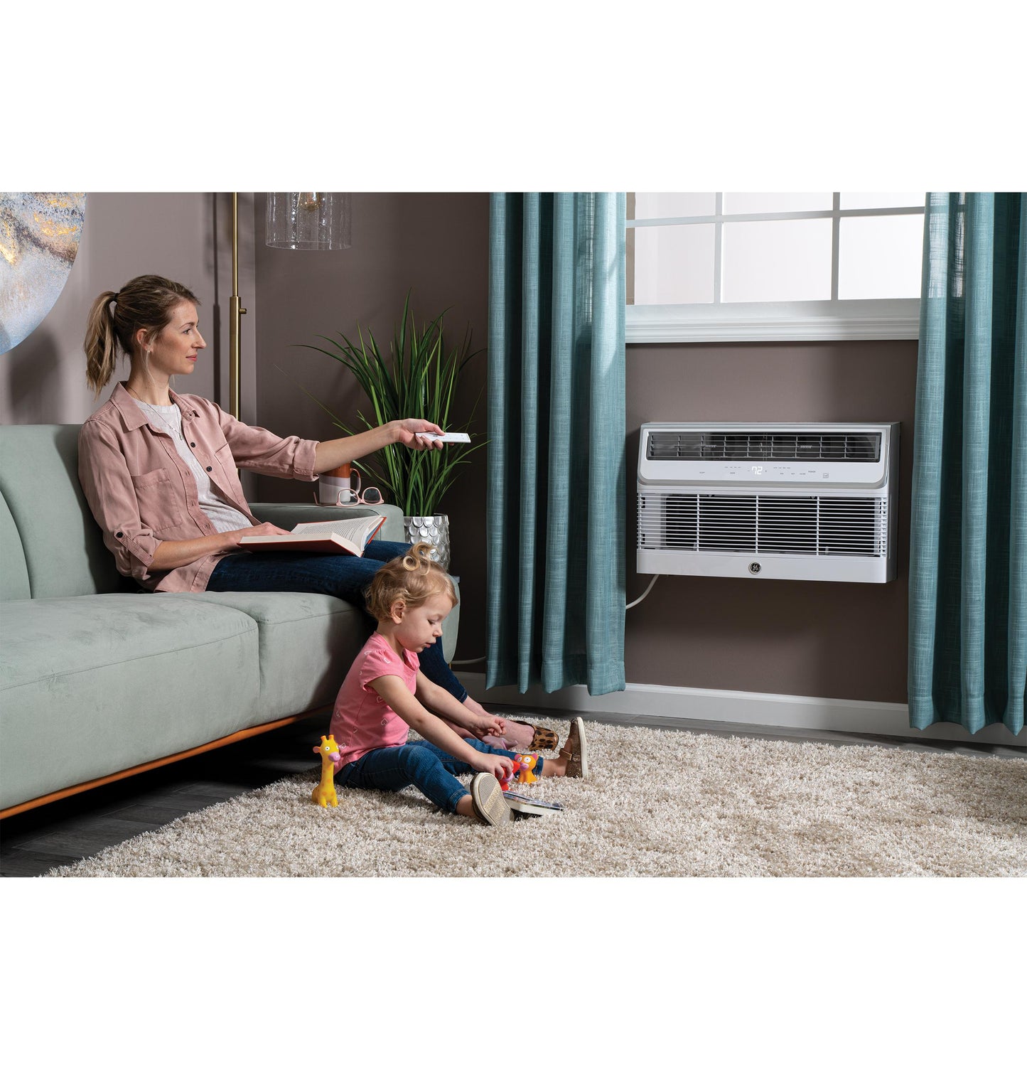 GE APPLIANCES AJCQ10DWH Ge 230/208 Volt Built-in Cool-only Room Air Conditioner