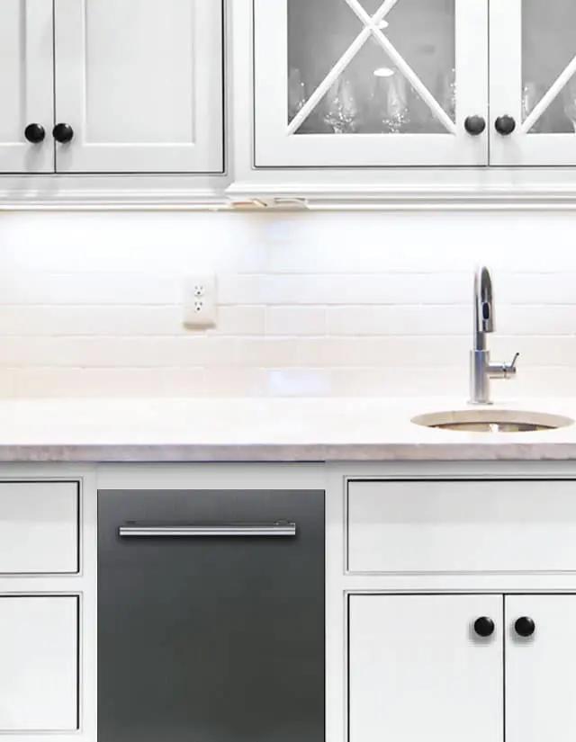 XO APPLIANCE XOUIM1585NOA XO Appliance 15 In Nugget Ice Maker Panel Ready Ada Height