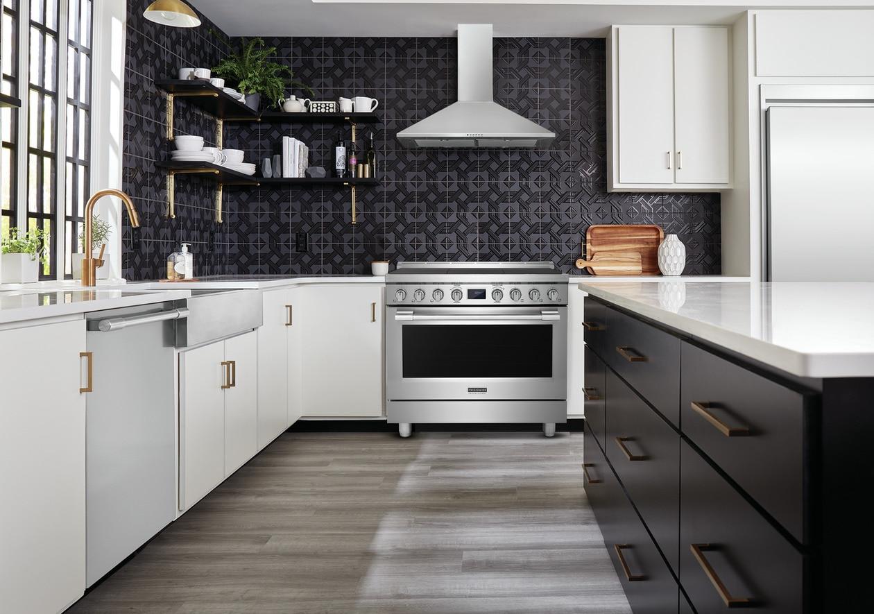 FRIGIDAIRE PCFD3670AF Frigidaire Professional 36"" Dual-fuel Freestanding Range