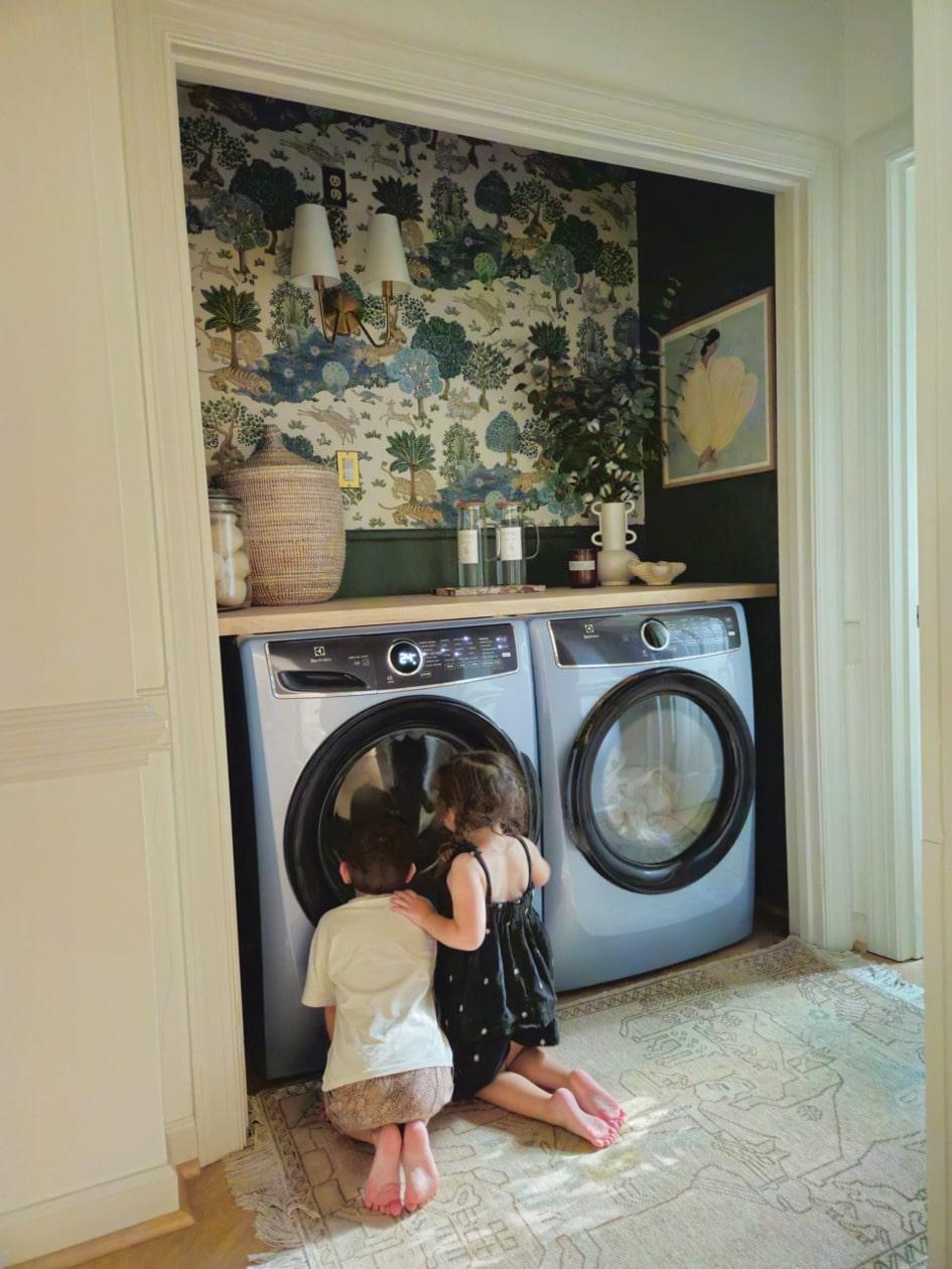 ELECTROLUX ELFE7437AG Electrolux Front Load Perfect Steam Electric Dryer With INSTANT...