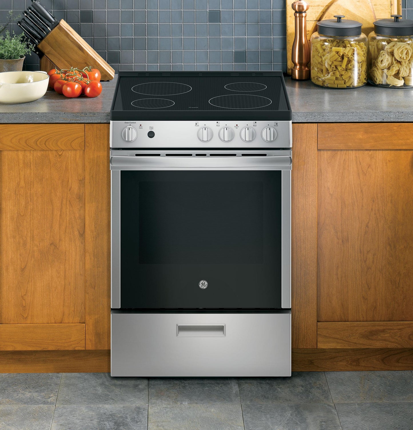 GE APPLIANCES JAS640RMSS Ge 24"" Free-standing/slide-in Front Control Range With Steam CLE...