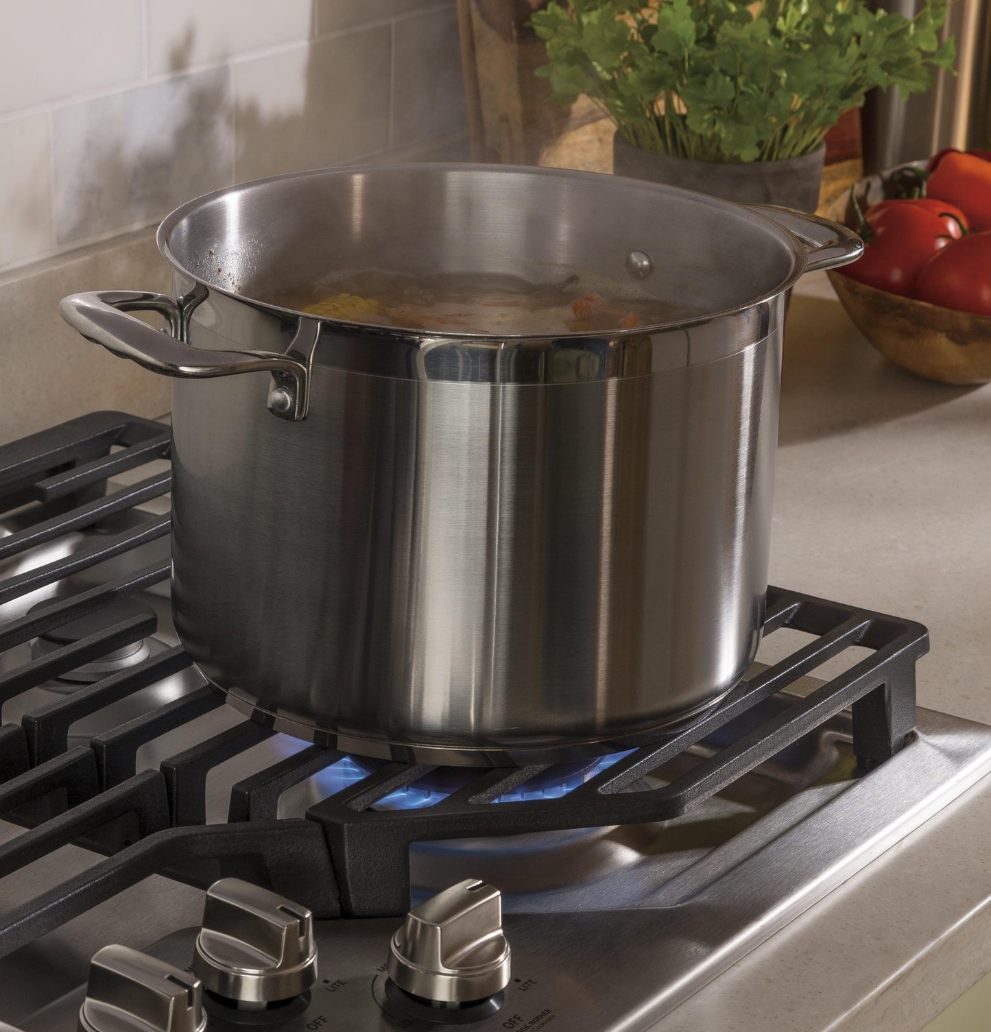 GE APPLIANCES JGP5036SLSS Ge 36"" Built-in Gas Cooktop