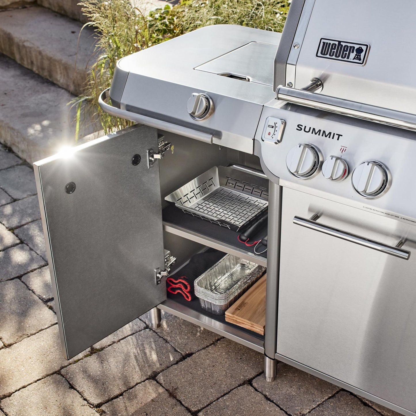 WEBER 1500091 Summit Gc38 S Grill Center (liquid Propane) - Stainless Steel