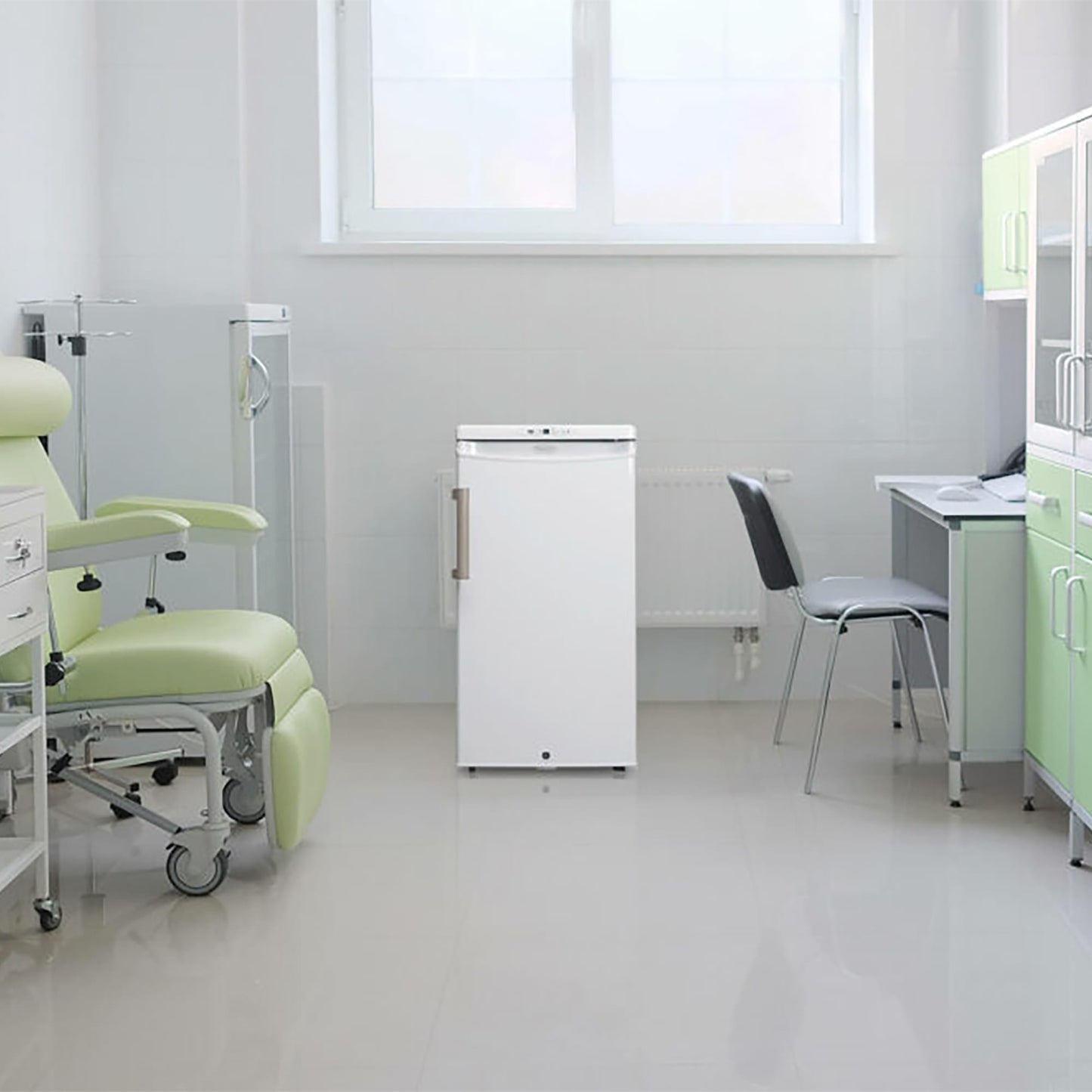 DANBY DH032A1W Danby Health 3.2 Cu. Ft Compact Refrigerator Medical and Clinical