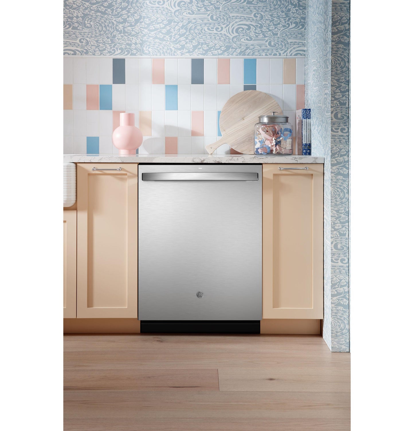 GE APPLIANCES GDT650SYVFS Ge Fingerprint Resistant Top Control With Stainless Steel INTERI...