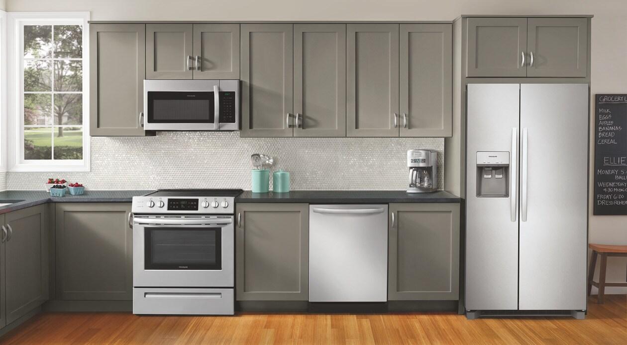 FRIGIDAIRE FRSC2333AS Frigidaire 22.3 Cu. Ft. 36'' Counter Depth Side By Side Refrigerator