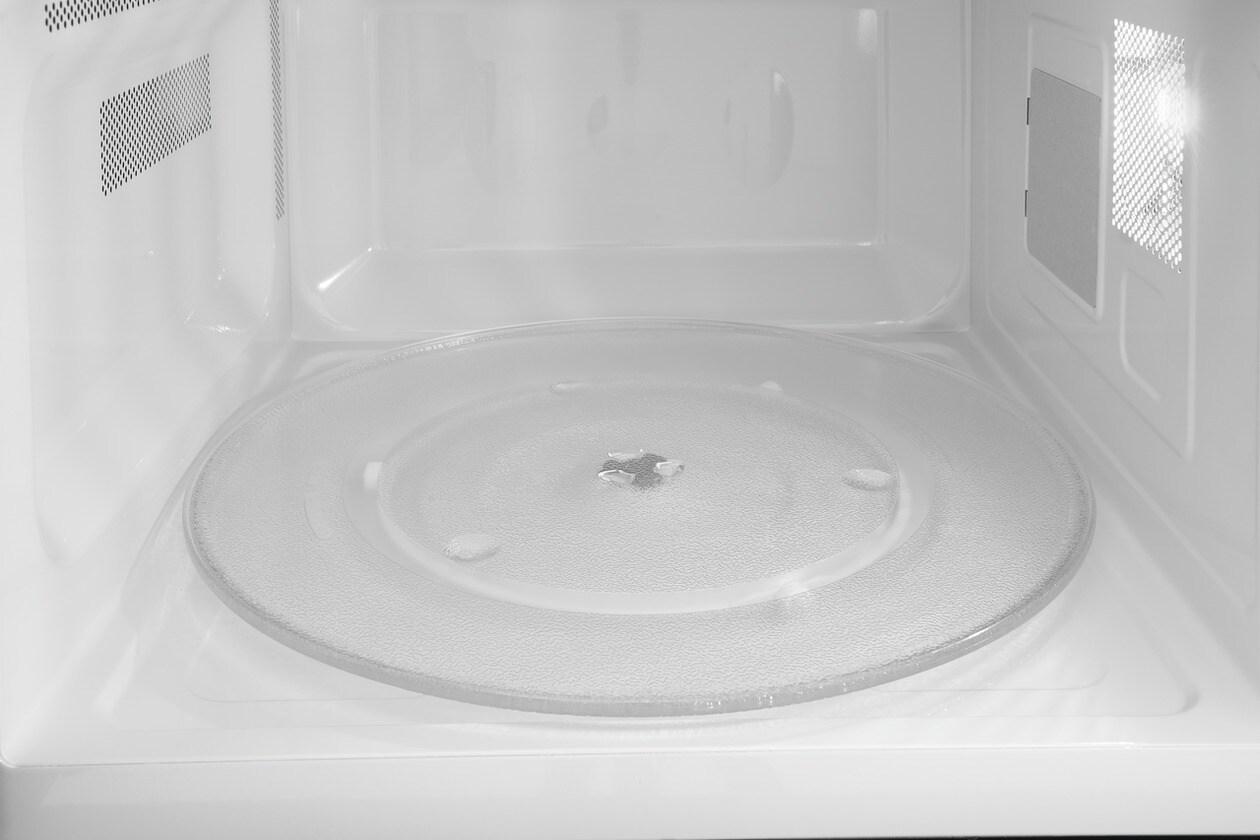 FRIGIDAIRE GMBS3068BD Frigidaire Gallery 2.2 Cu. Ft. Built-in Microwave