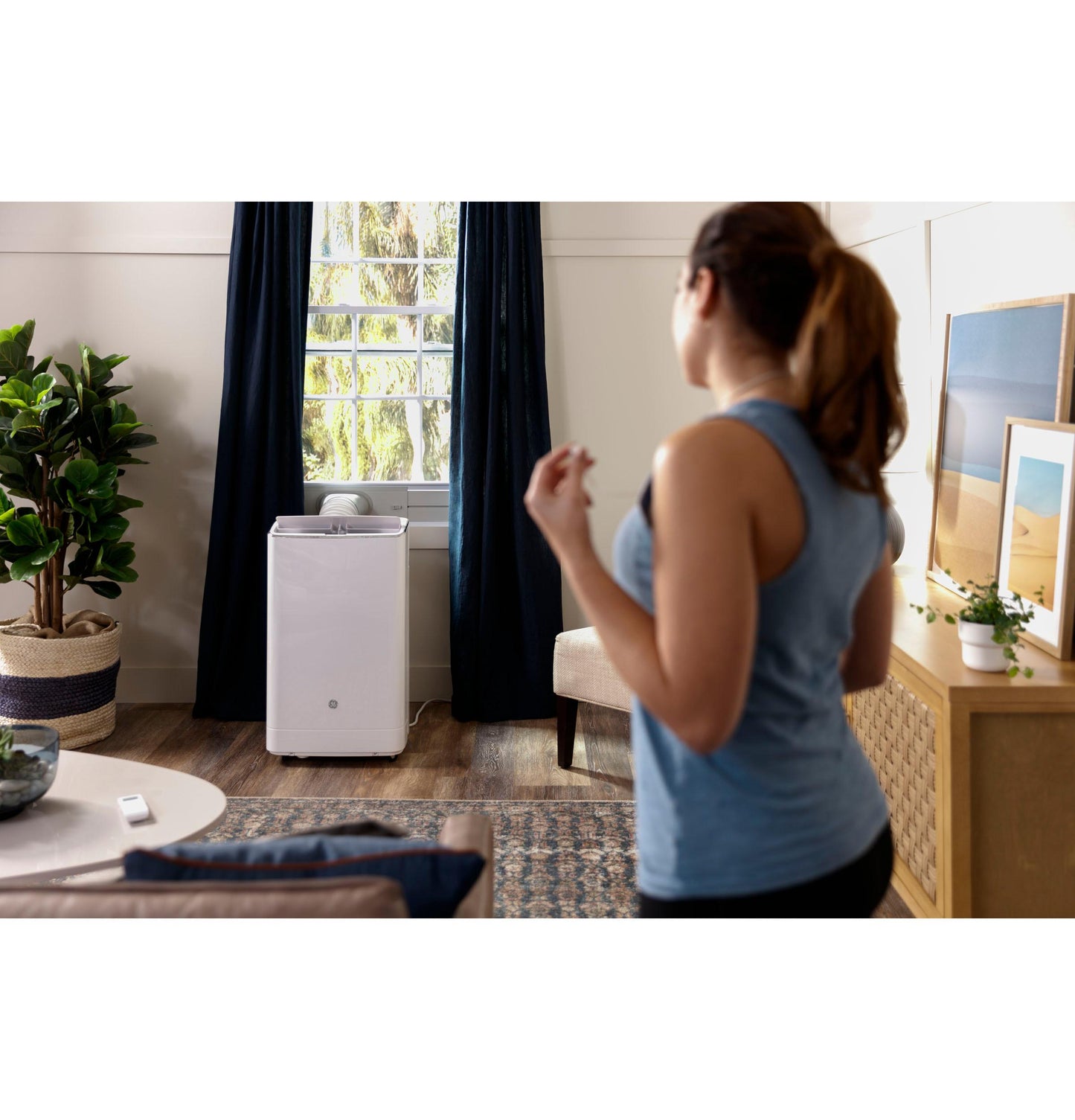 GE APPLIANCES APSA13YBMW Ge 14,000 BTU Heat/cool Portable Air Conditioner for Medium ROOM...
