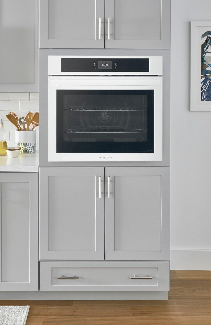 FRIGIDAIRE FCWS3027AW Frigidaire 30'' Single Electric Wall Oven With Fan Convection