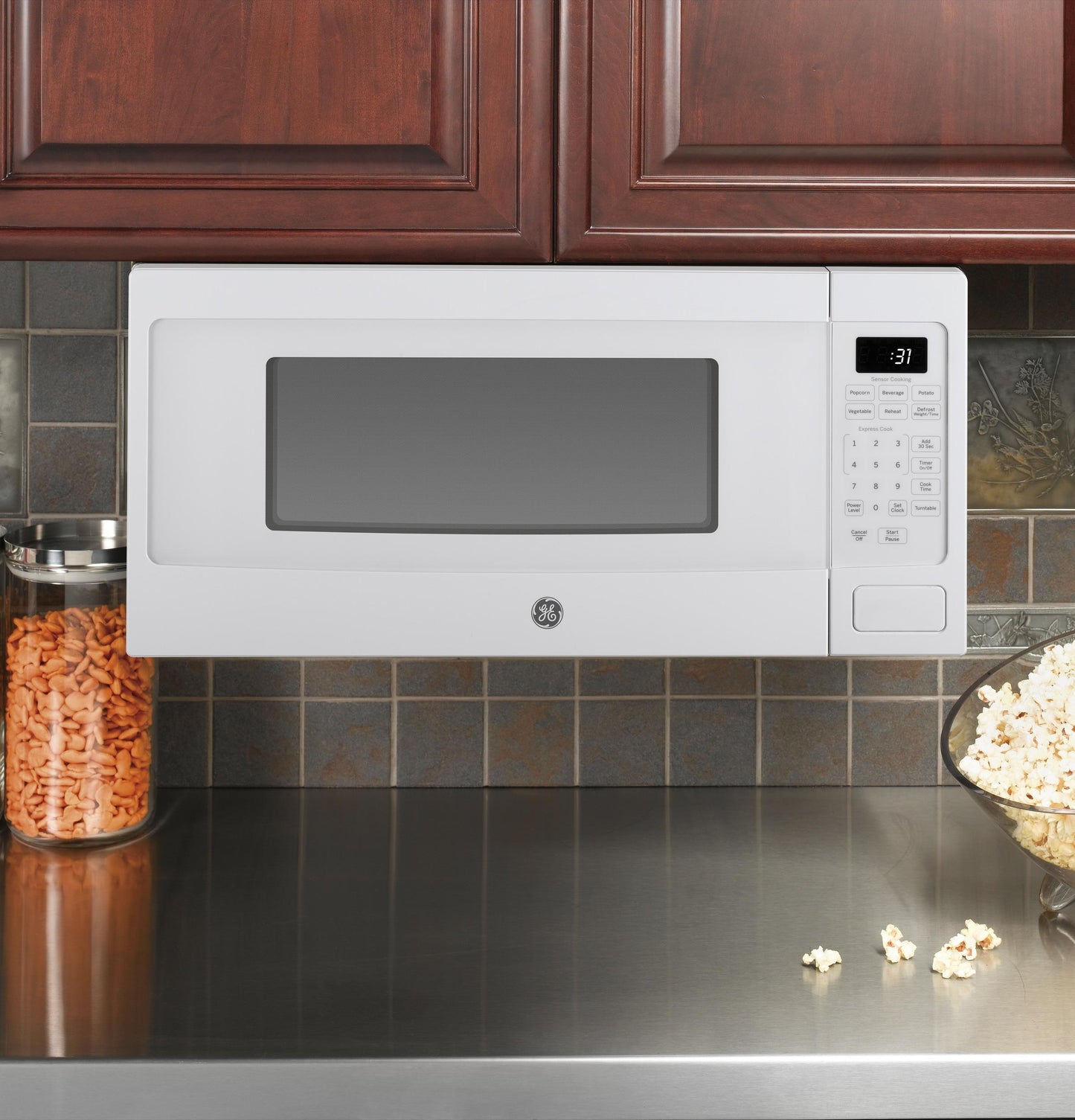GE APPLIANCES PEM31DFWW GE Profile Series 1.1 Cu. Ft. Countertop Microwave Oven