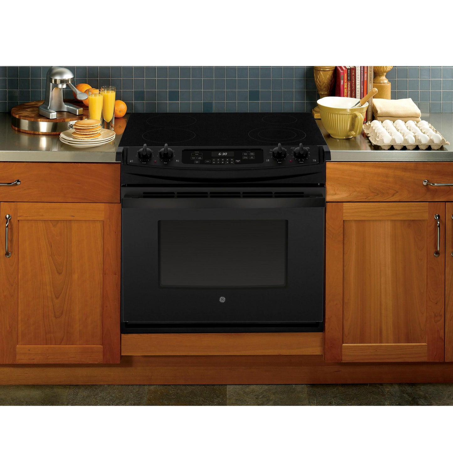 GE APPLIANCES JD630DTBB Ge 30"" Drop-in Electric Range
