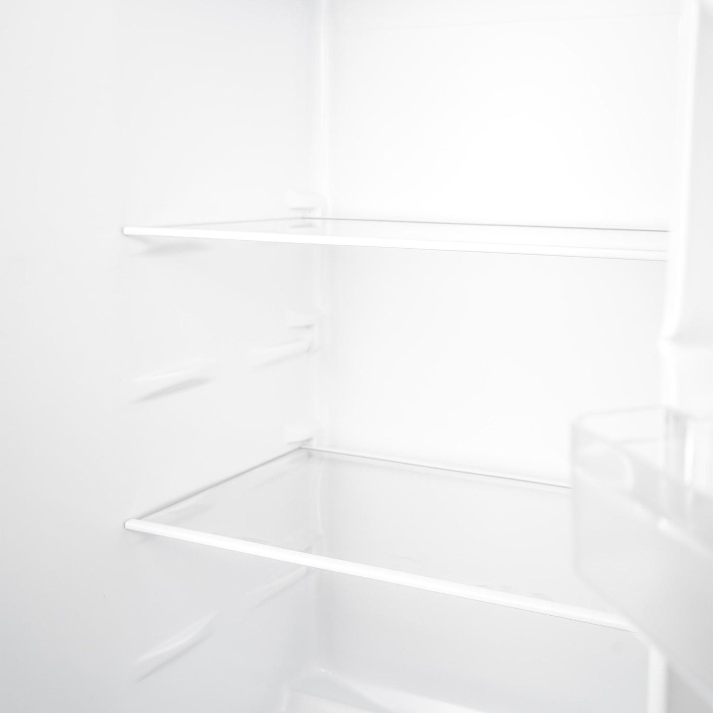 DANBY DPF074B2BDB6 Danby 7.4 Cu Ft Top Mount Refrigerator