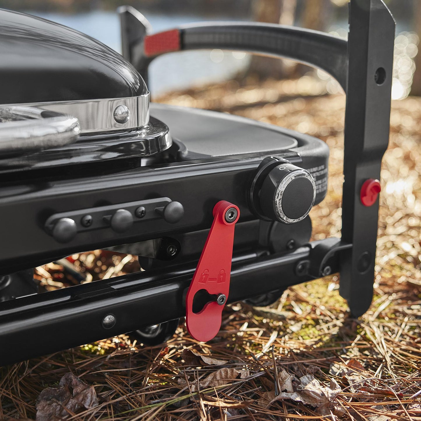 WEBER 1500460 Weber Traveler Compact Portable Gas Grill - Black