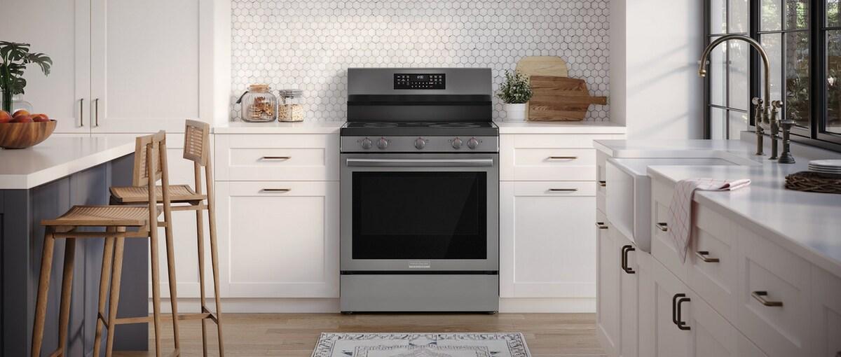 FRIGIDAIRE GCRE3060BD Frigidaire Gallery 30"" Rear Control Electric Range With Total CONVE...