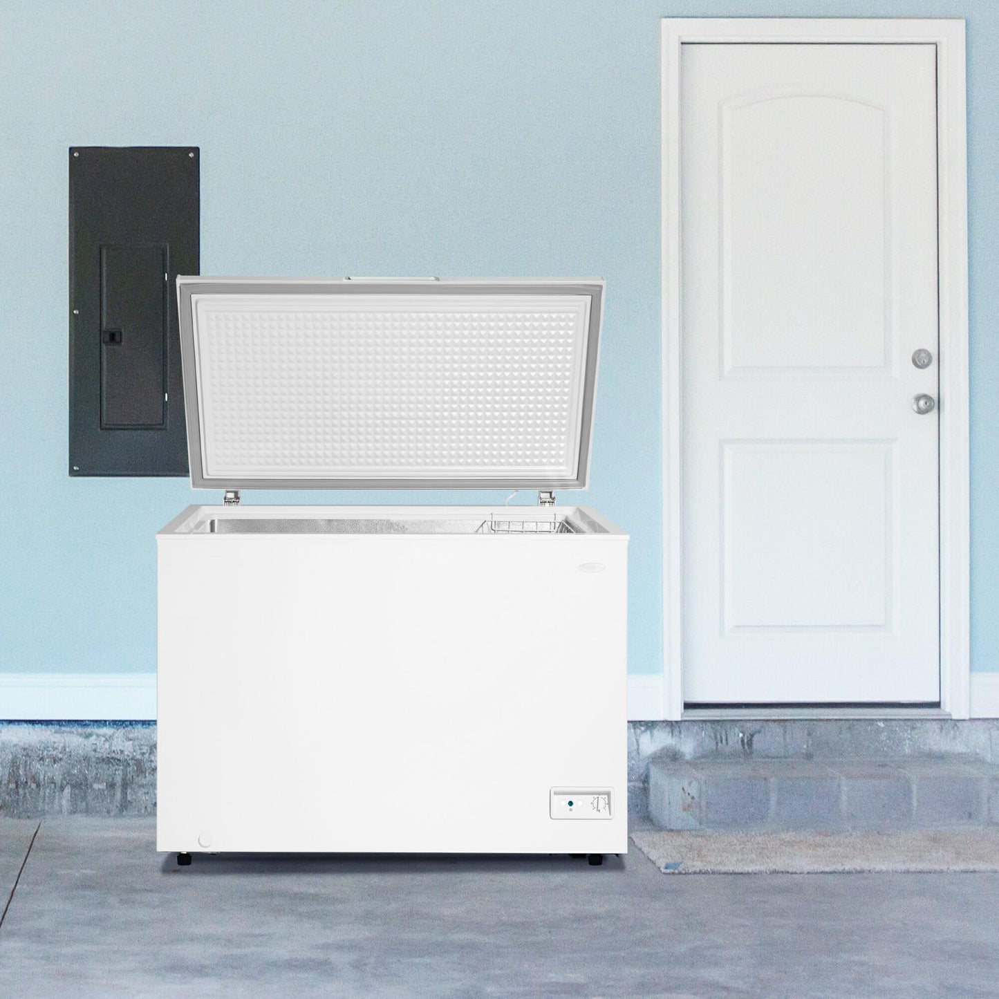 DANBY DCF100A6WM Danby 10.0 CU.FT Square Model Chest Freezer Doe