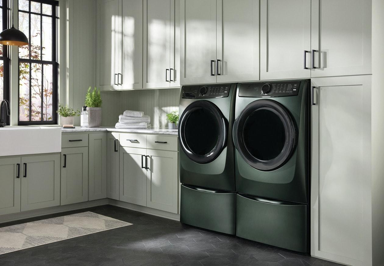 ELECTROLUX ELFG7738AA Electrolux Front Load Perfect Steam Gas Dryer With Luxcare D...