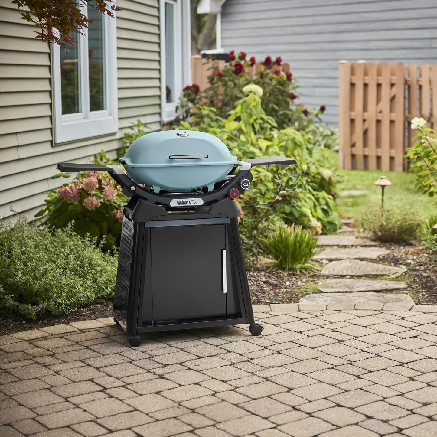 WEBER 1500394 Weber Q 2800n+ Gas Grill With Stand (liquid Propane) - Sky Blue