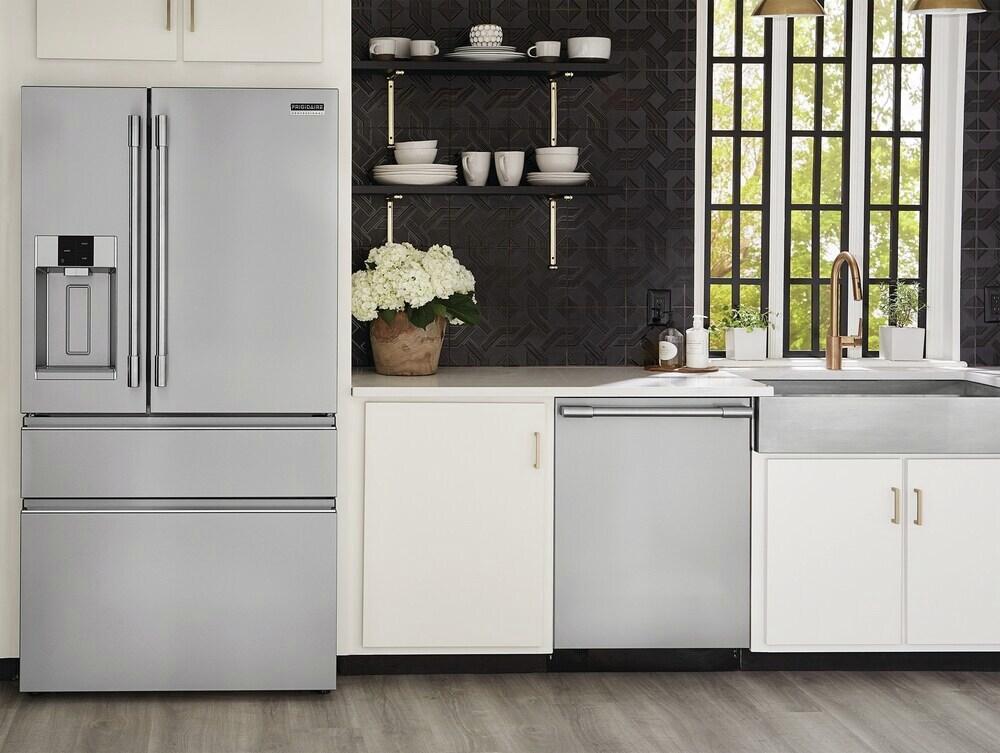 FRIGIDAIRE PRMC2285AF Frigidaire Professional 21.8 Cu. Ft. Counter-depth 4-door French DO...