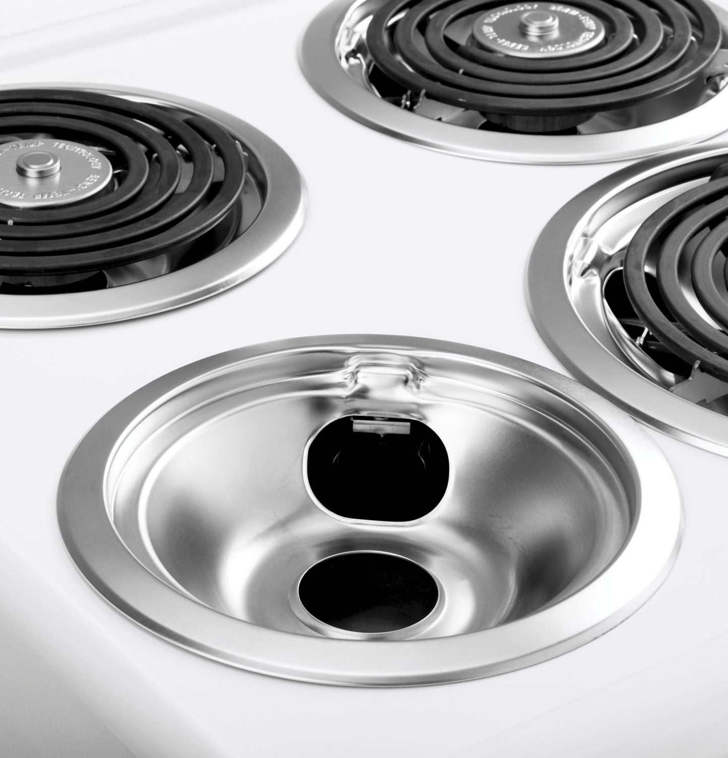 HOTPOINT RAS200DMWW Hotpoint 20"" Electric Free-standing Front-control Electric Range