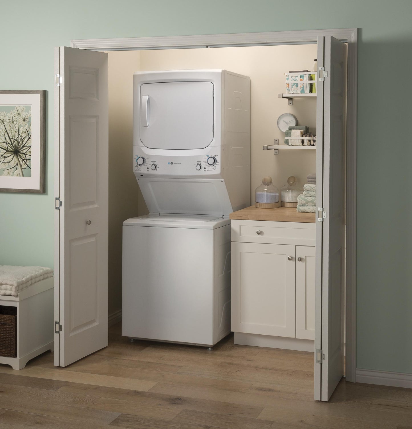 GE APPLIANCES GUD27GESNWW GE Unitized Spacemaker 3.9 Cu. Ft. Capacity Washer With STAINLES...