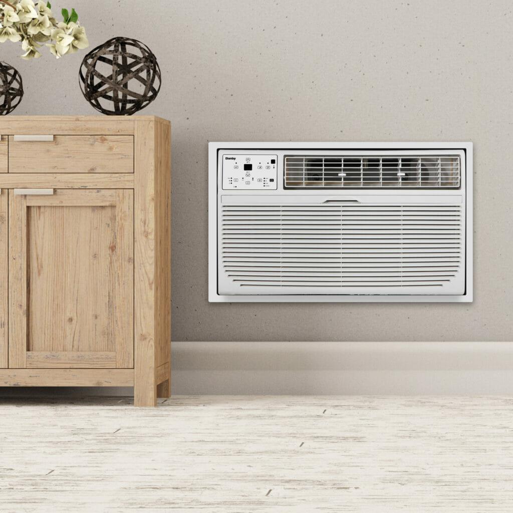 DANBY DTAC120B1WDB Danby 12,000 BTU Through-the-wall Air Conditioner