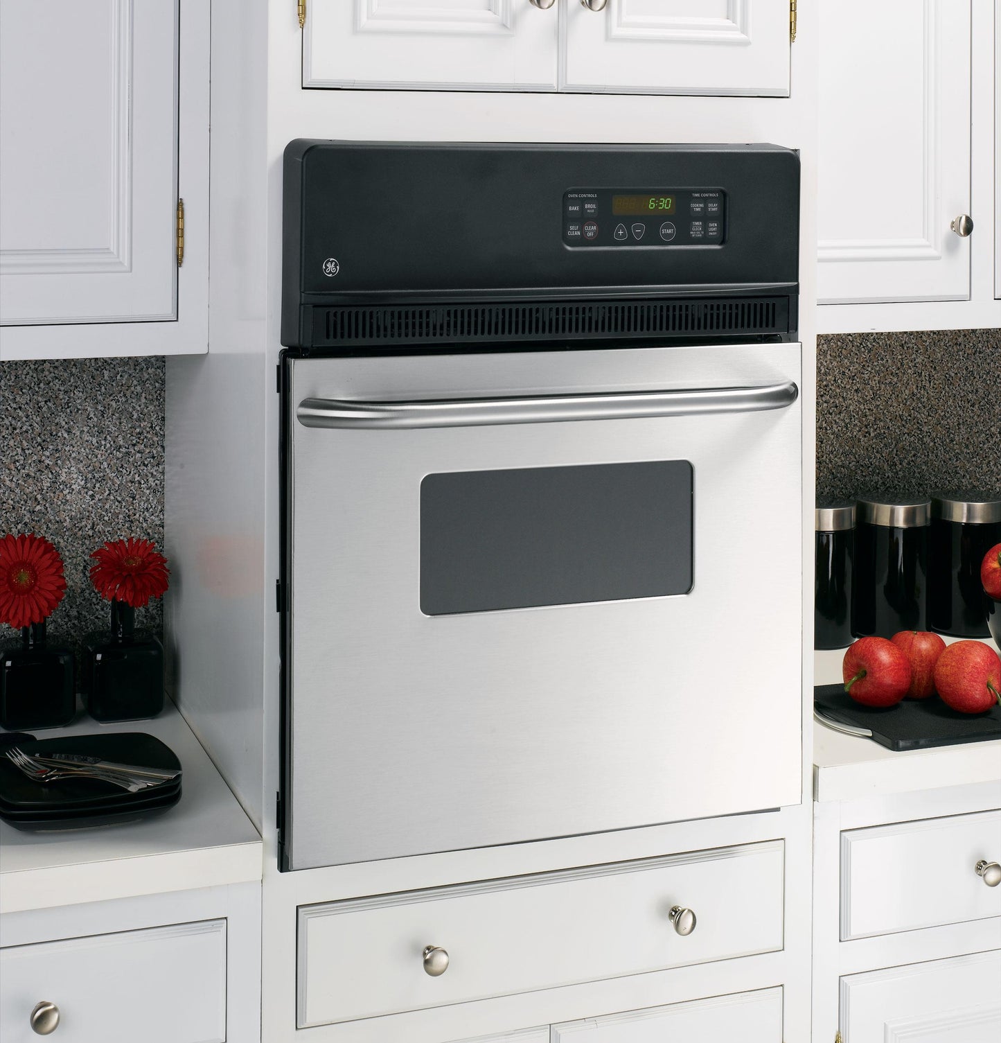 GE APPLIANCES JRP20SKSS GE Appliances 24"" Electric Single Self-cleaning Wall Oven