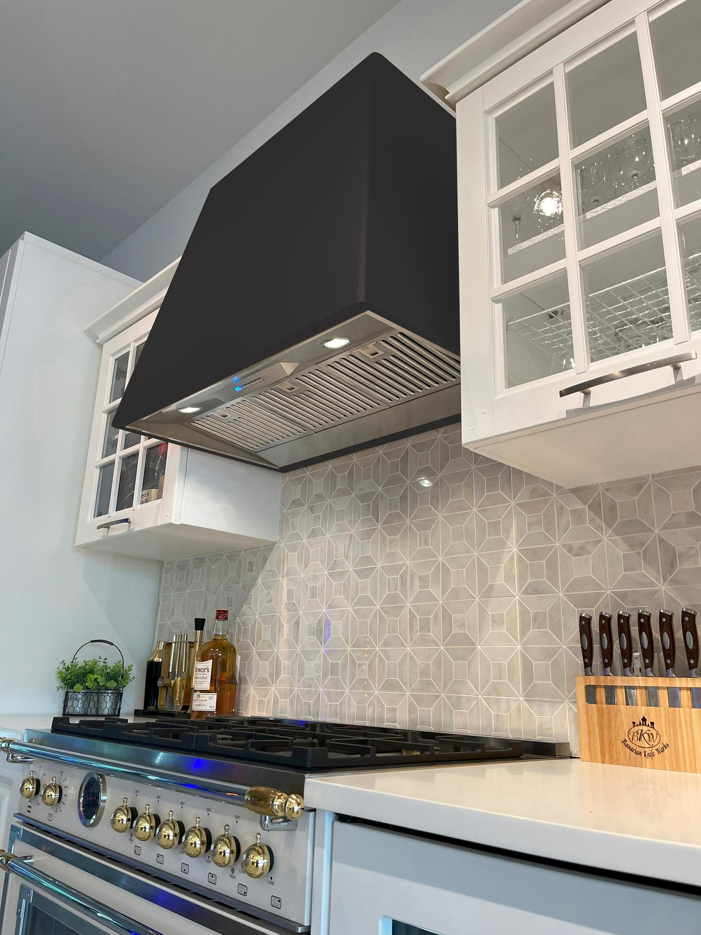 XO APPLIANCE XOVD136MB XO Appliance XO 36in Designer Hood Matte Black