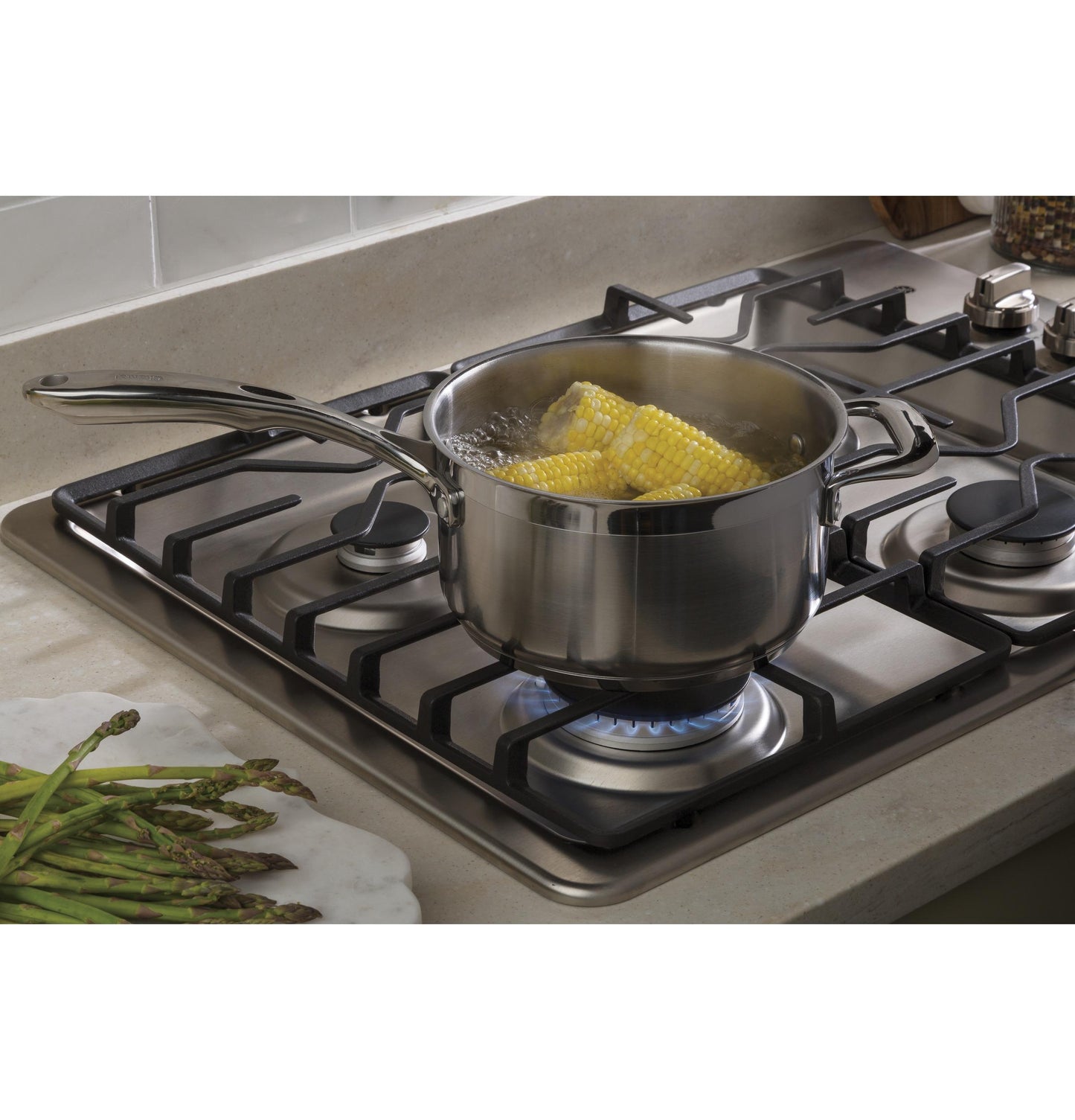 GE APPLIANCES JGP3030SLSS Ge 30"" Built-in Gas Cooktop