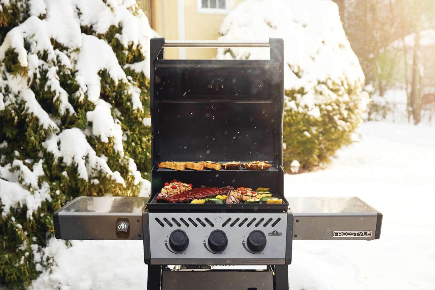 NAPOLEON BBQ F365DNGT Napoleon BBQ Freestyle 365 Gas Grill , Graphite Grey , Natural Gas