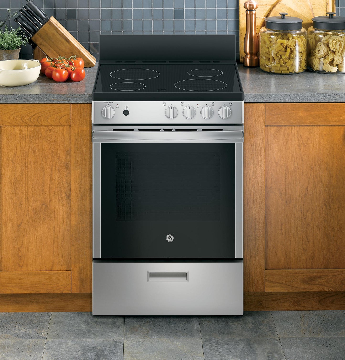GE APPLIANCES JAS640RMSS Ge 24"" Free-standing/slide-in Front Control Range With Steam CLE...