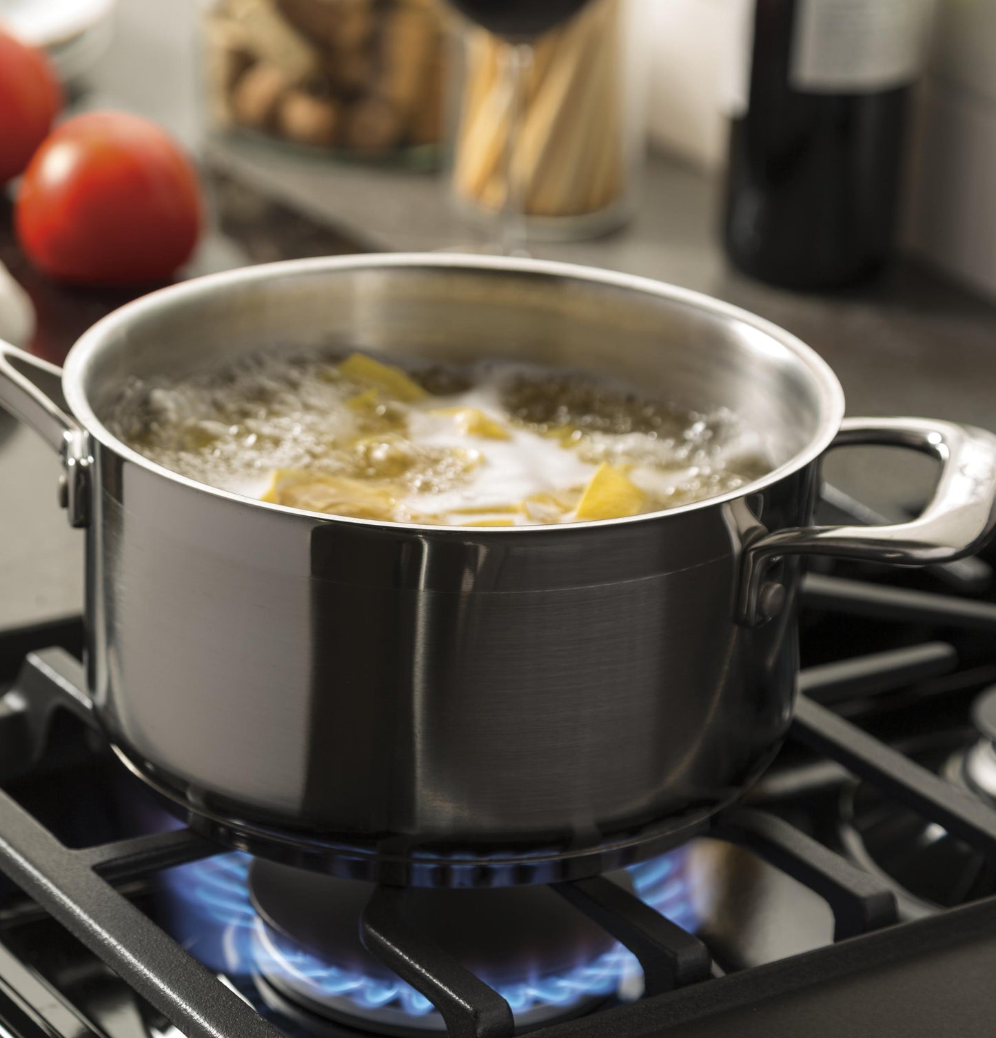 GE APPLIANCES JGBS66REKSS Ge 30"" Free-standing Gas Range