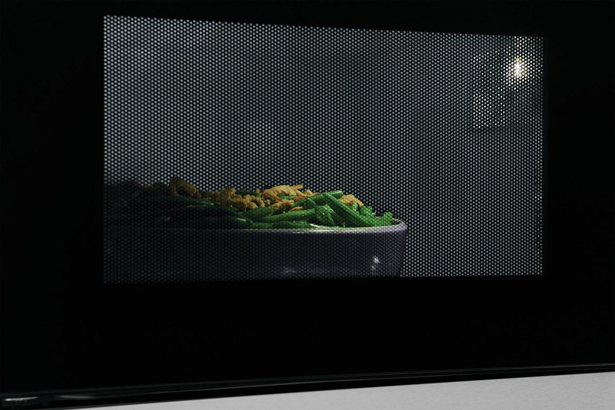 FRIGIDAIRE FMBS2227BB Frigidaire 1.6 Cu. Ft. Built-in Microwave