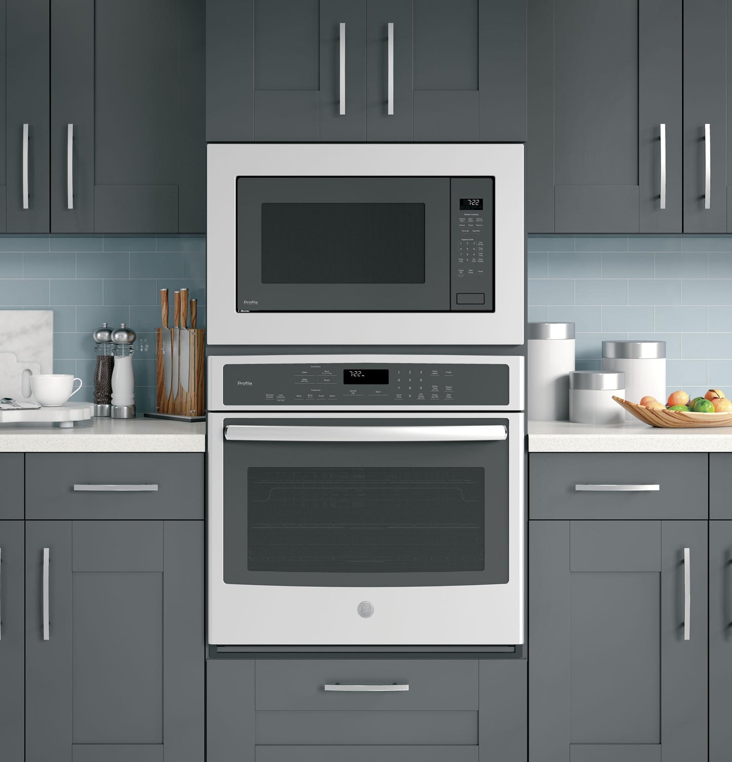 GE APPLIANCES PEB7227ANDD GE Profile Series 2.2 Cu. Ft. Built-in Sensor Microwave Oven