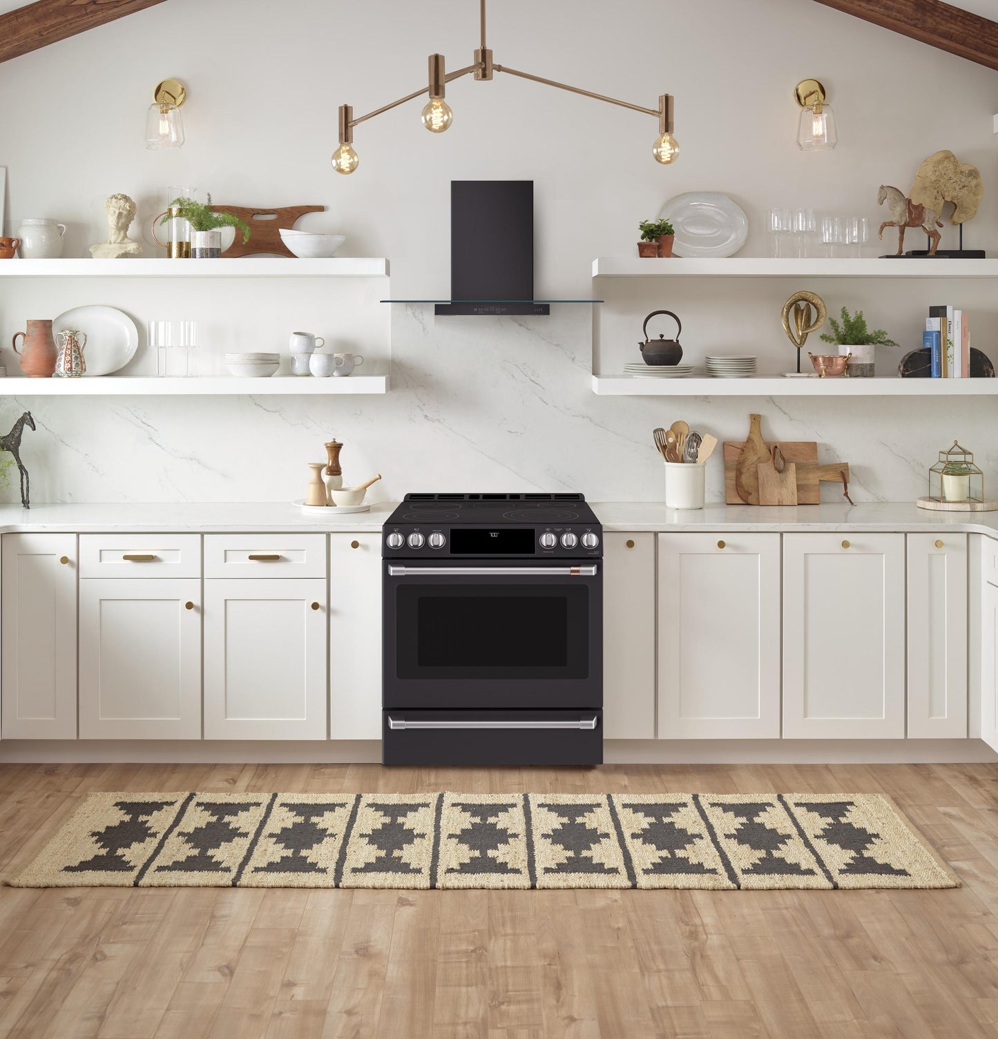 CAFE CES700P3MD1 Cafe 30"" Slide-in Front Control Radiant and Convection Range ...