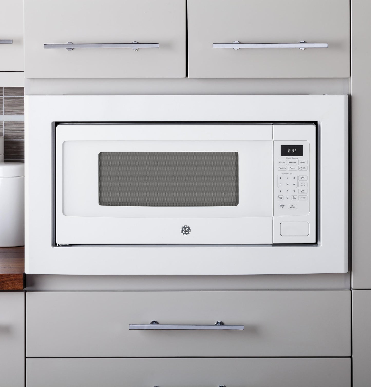 GE APPLIANCES PEM31DFWW GE Profile Series 1.1 Cu. Ft. Countertop Microwave Oven
