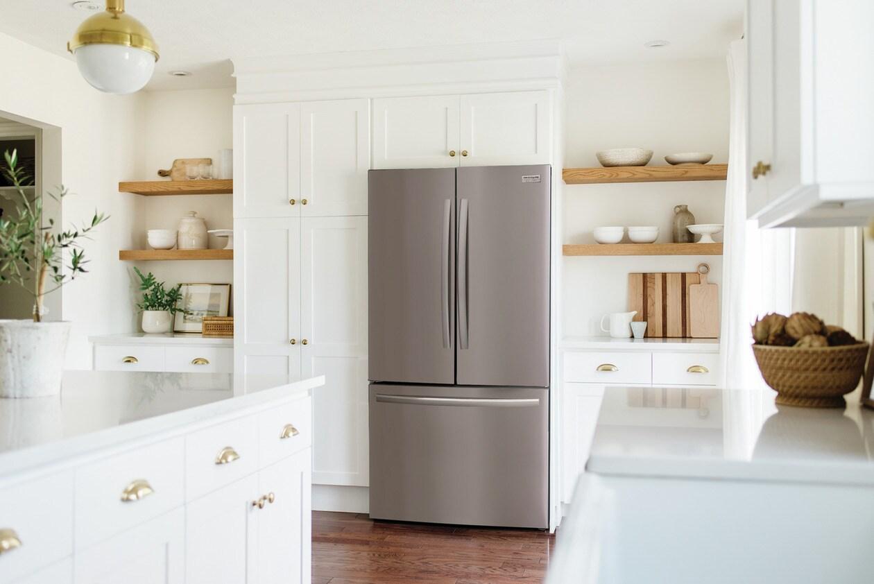 FRIGIDAIRE GRFG2353AF Frigidaire Gallery 23.3 Cu. Ft. Counter-depth French Door Refrigerator