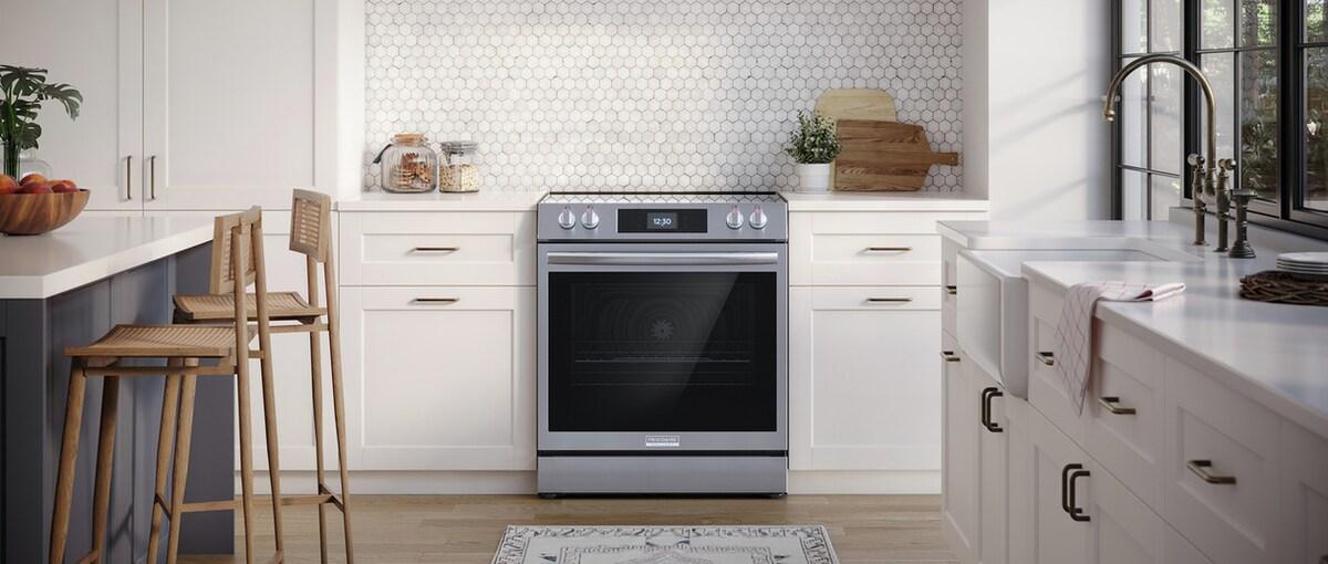 FRIGIDAIRE GCFE3060BF Frigidaire Gallery 30"" Front Control Electric Range With Total CONV...