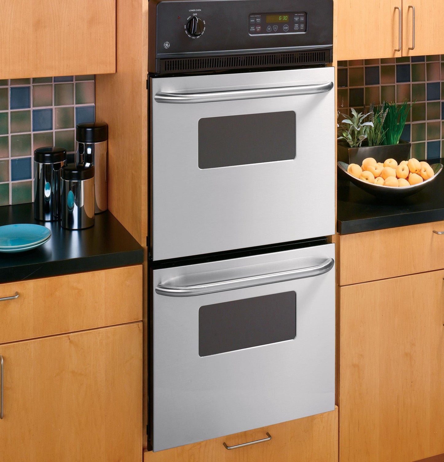 GE APPLIANCES JRP28SKSS GE Appliances 24"" Double Wall Oven