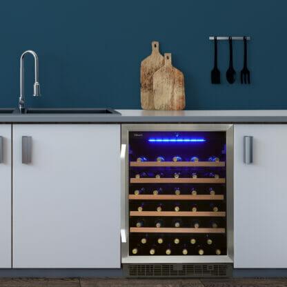 SILHOUETTE SWC057D1BSS Silhouette Stilton 24"" Single Zone Wine Cellar