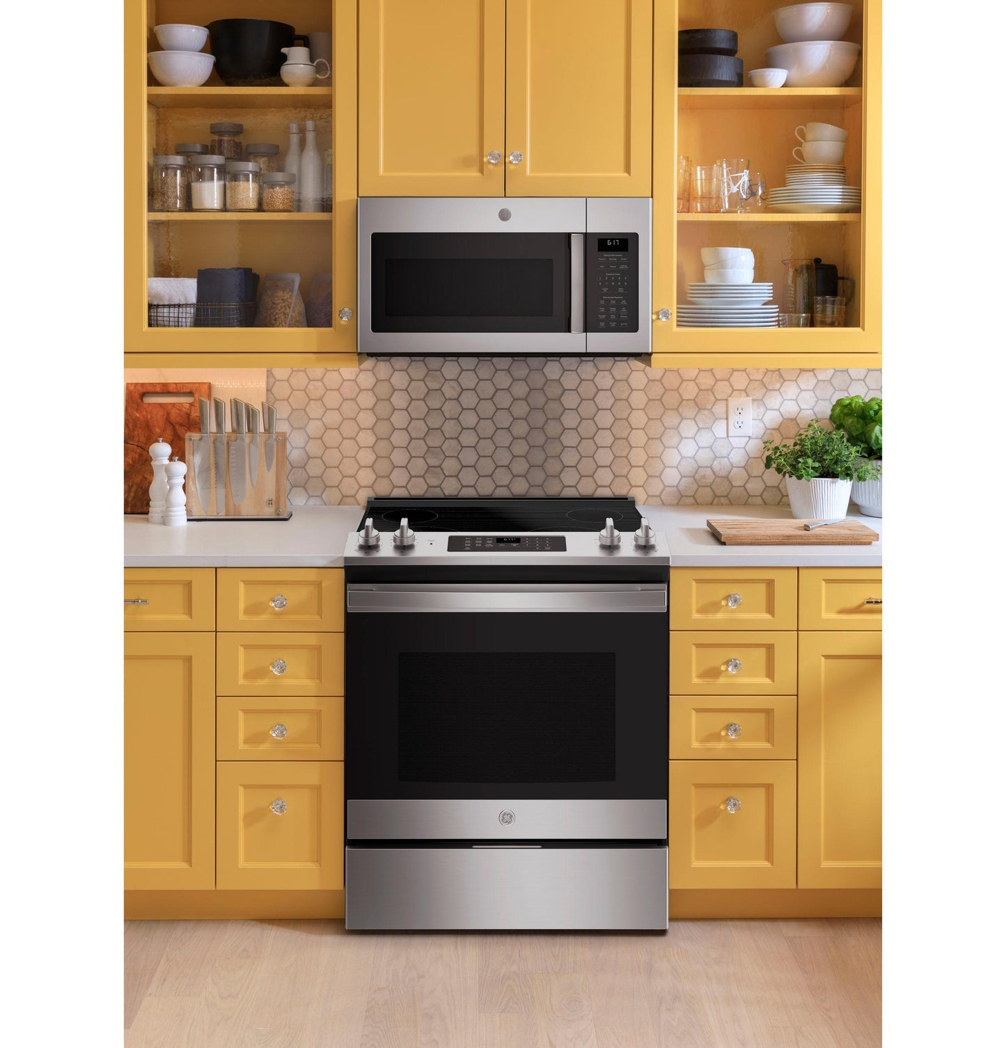GE APPLIANCES JVM6175SKSS Ge Series 1.7 Cu. Ft. Over-the-range Sensor Microwave Oven