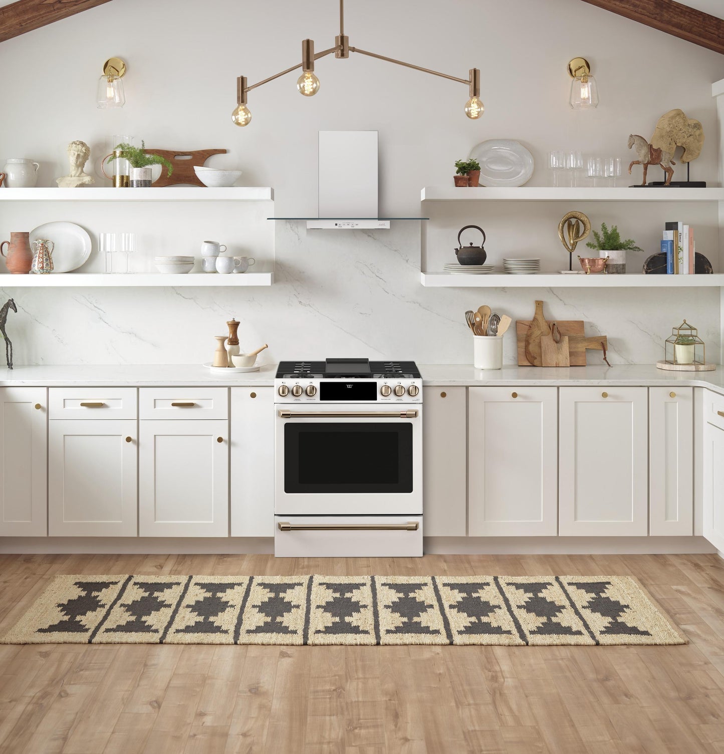 CAFE CGS700P4MW2 Cafe 30"" Slide-in Front Control Gas Oven With Convection Range