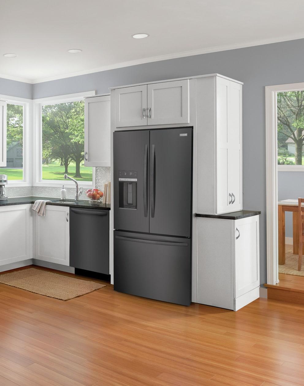 FRIGIDAIRE FRFS2823AD Frigidaire 27.8 Cu. Ft. French Door Refrigerator