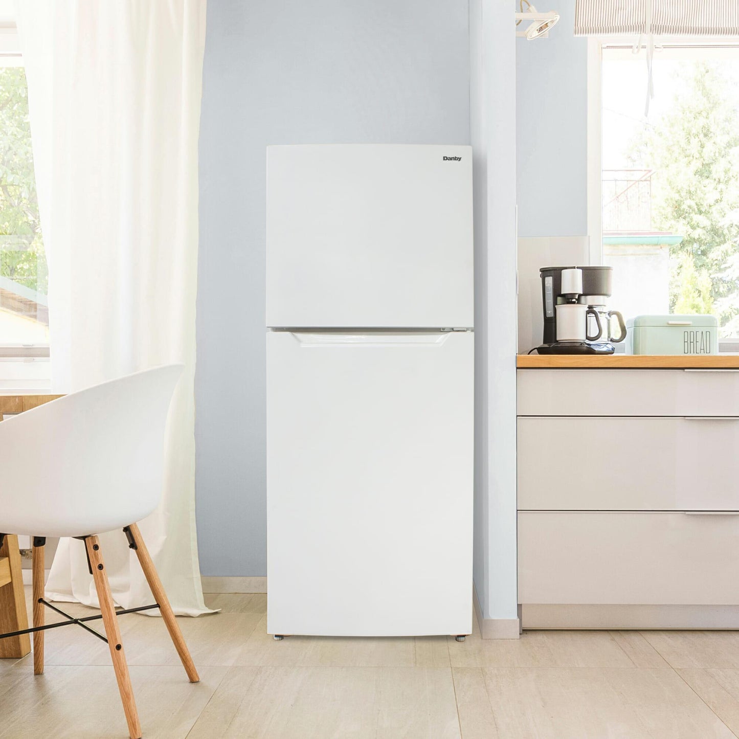 DANBY DFF101B2WDB Danby 10.1 Cu. Ft. Apartment Size Refrigerator