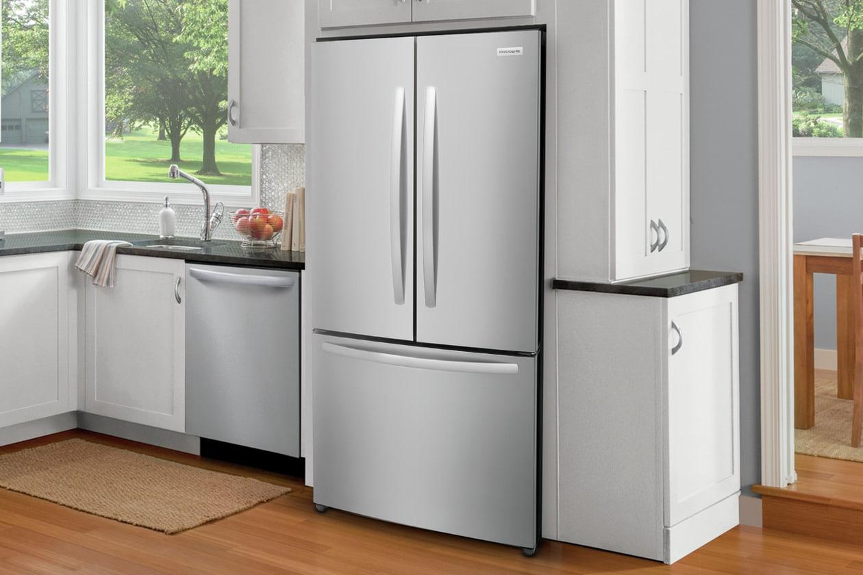 FRIGIDAIRE FRFG1723AV Frigidaire 17.6 Cu. Ft. Counter-depth French Door Refrigerator