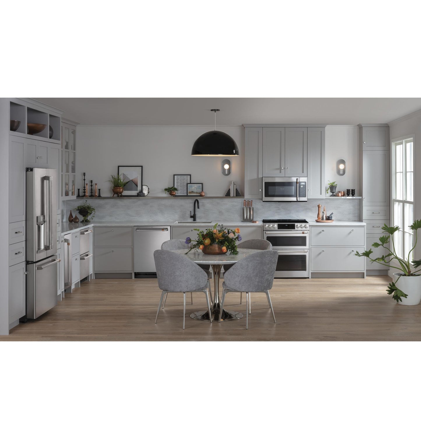CAFE CDE06RP2NS1 Cafe Cafe 5.7 Cu. Ft. Built-in Dual-drawer Refrigerator